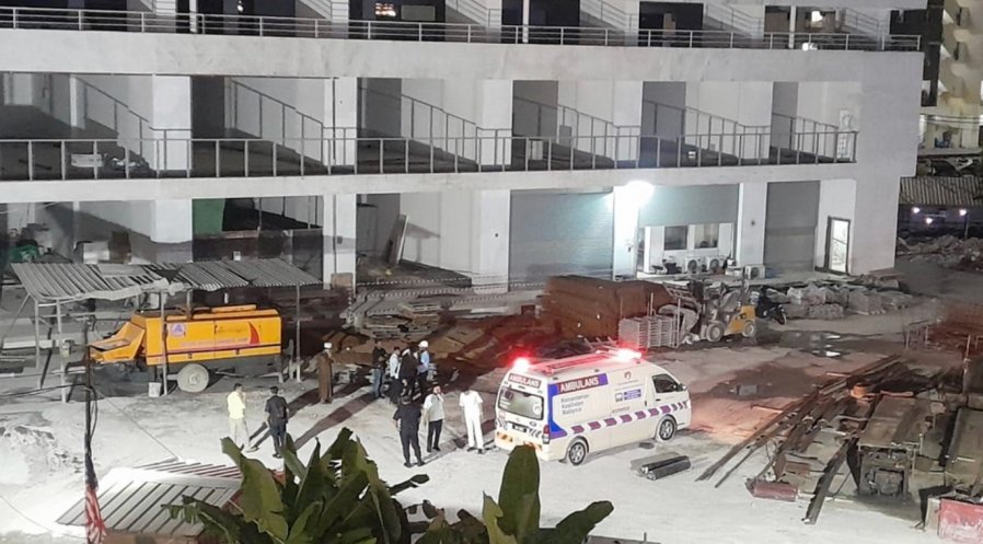 槔城霹雳冷建筑工地发生致命坠楼意外,警方赶往现场调查